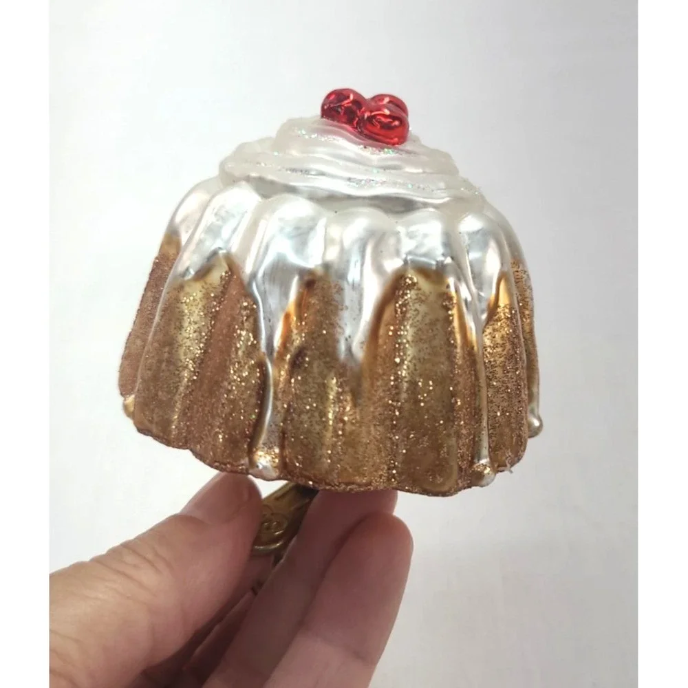 Old World Christmas Bundt Cake Clip on Ornament 3